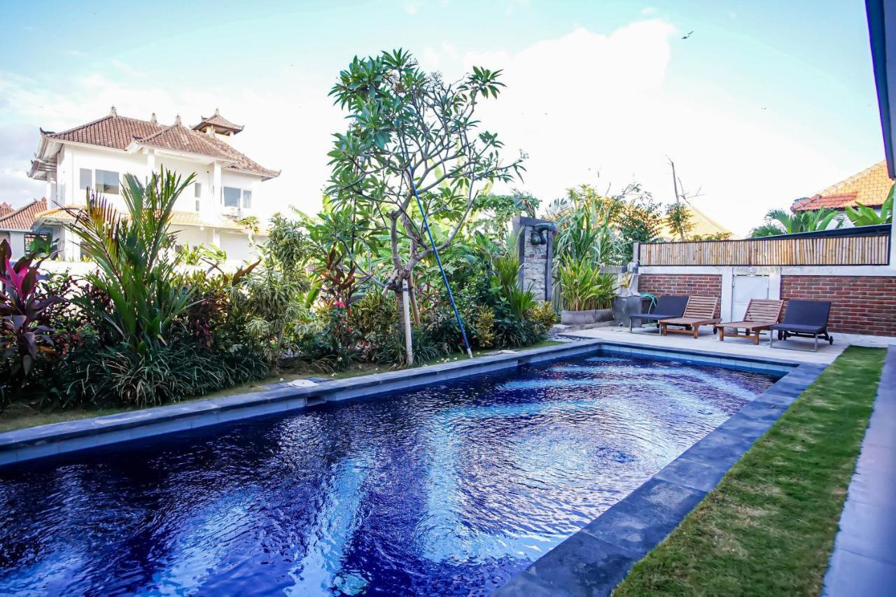 Bali Manik Guest House Canggu Exterior photo