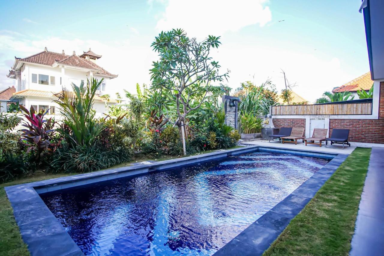 Bali Manik Guest House Canggu Exterior photo