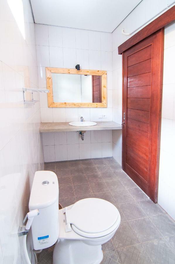 Bali Manik Guest House Canggu Exterior photo