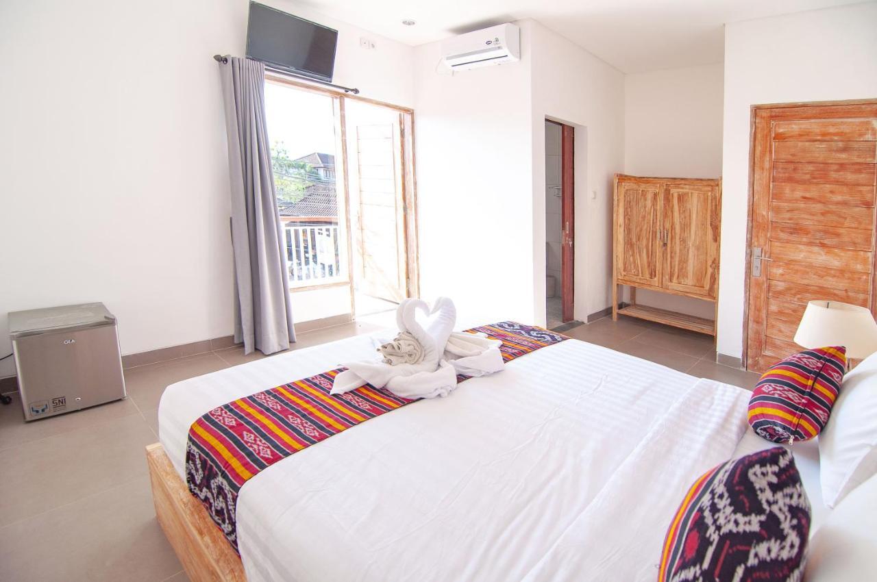 Bali Manik Guest House Canggu Exterior photo